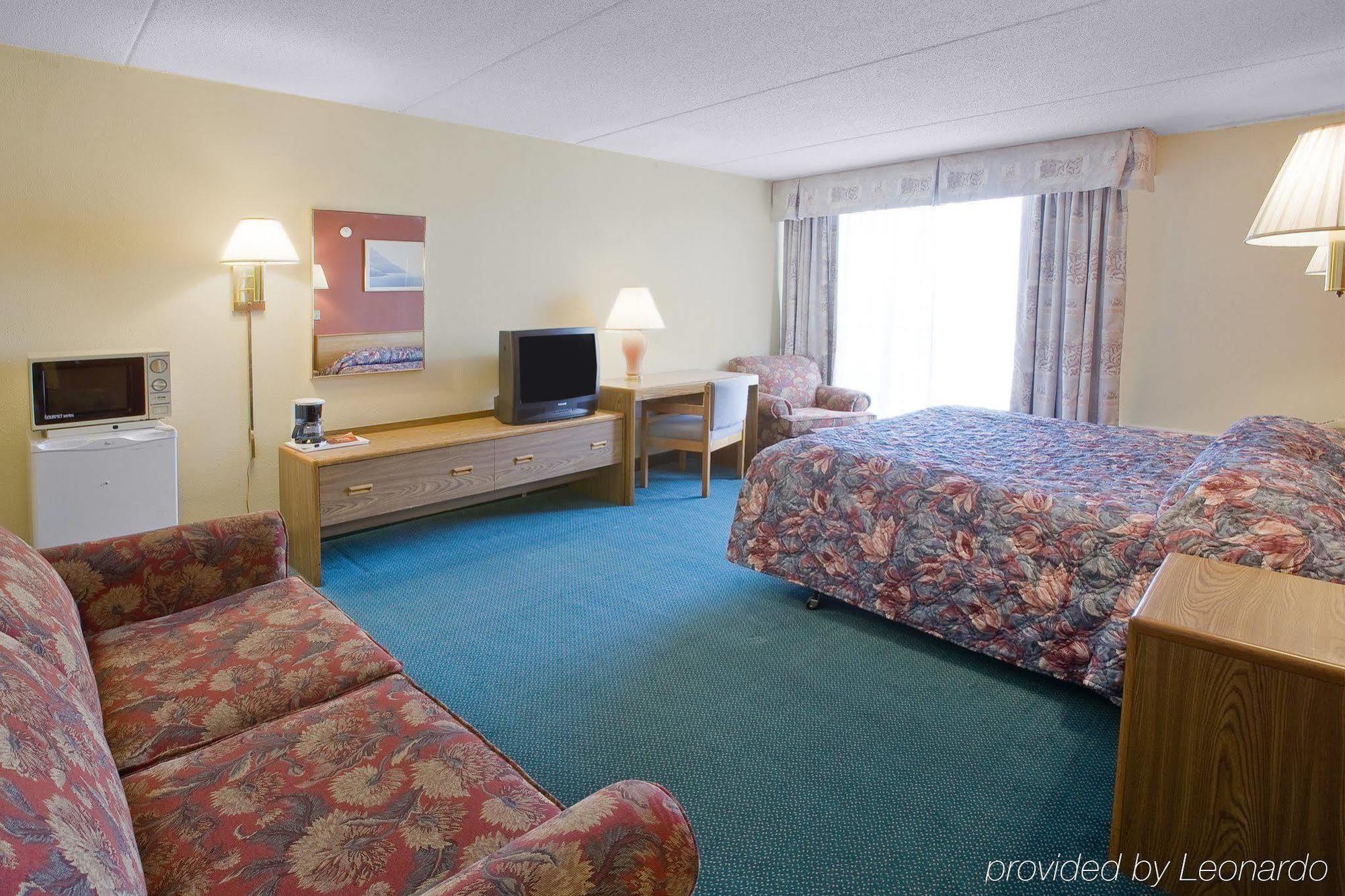 Broadview Inn Suites Galesburg Δωμάτιο φωτογραφία