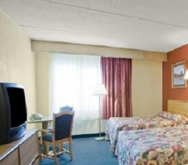 Broadview Inn Suites Galesburg Δωμάτιο φωτογραφία